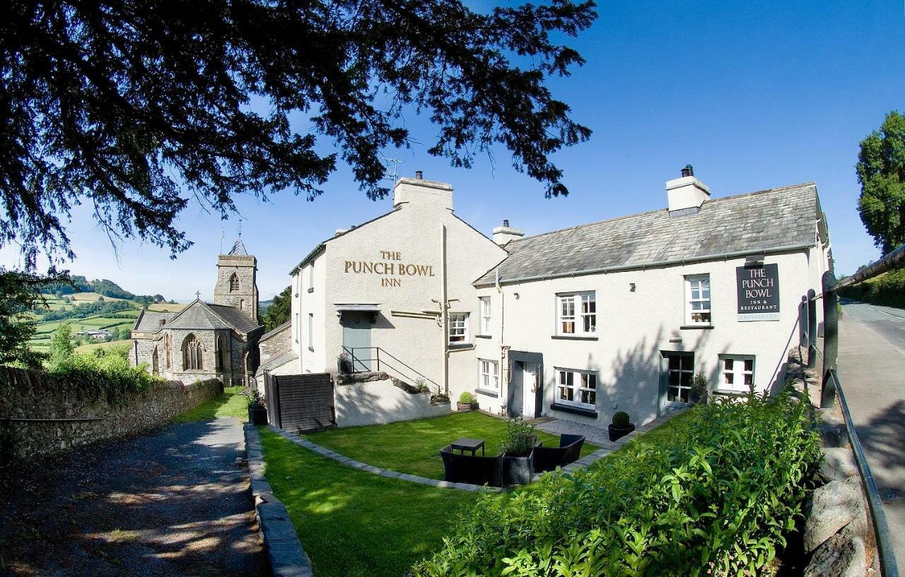 The Punch Bowl Inn Kendal Exteriör bild